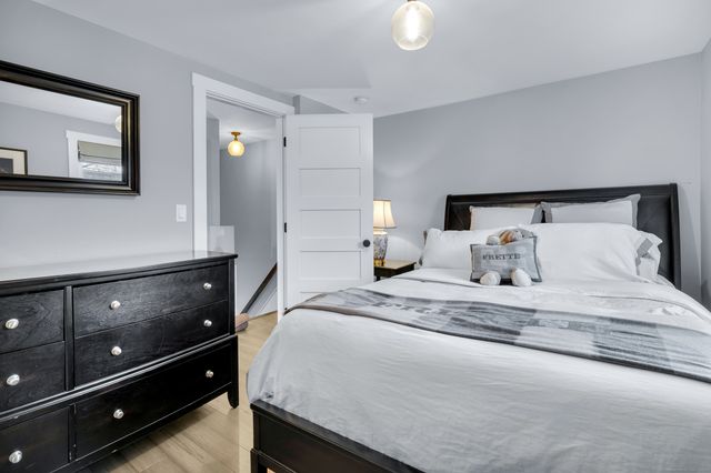 285 Old Whitfield Street, Guilford, CT 06437