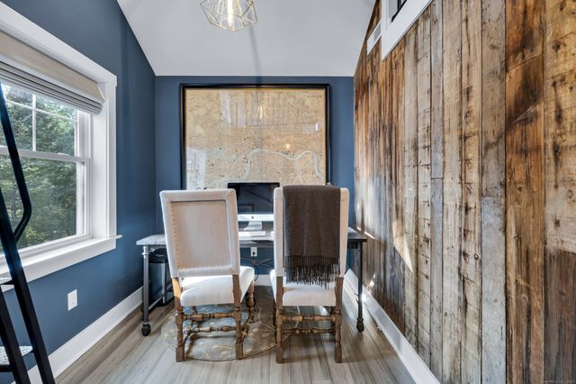 285 Old Whitfield Street, Guilford, CT 06437