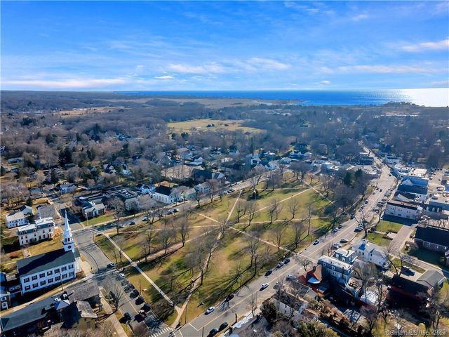 285 Old Whitfield Street, Guilford, CT 06437