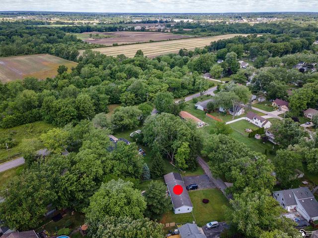 7701 Southmoor Drive, Monroe, MI 48161