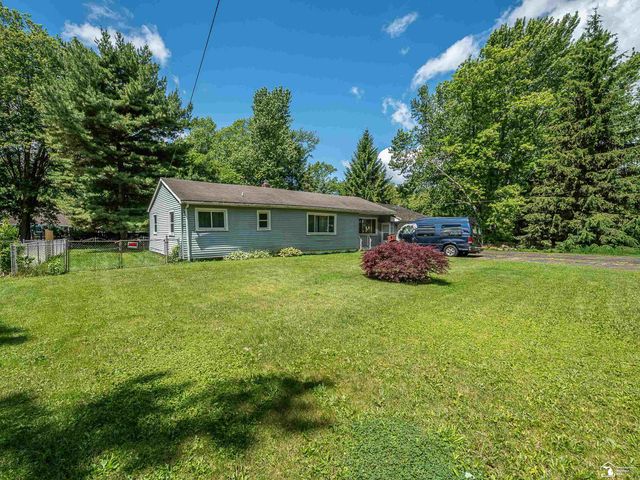 7701 Southmoor Drive, Monroe, MI 48161