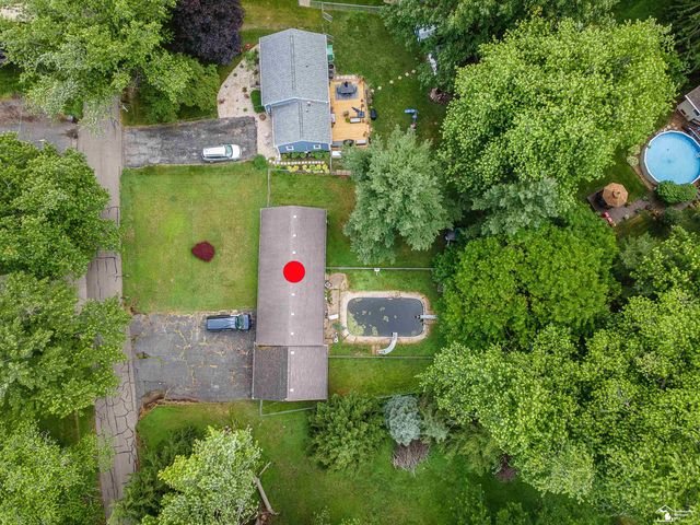 7701 Southmoor Drive, Monroe, MI 48161