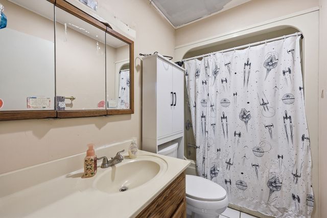 170 Northwestern Ave, Oak Ridge, TN 37830