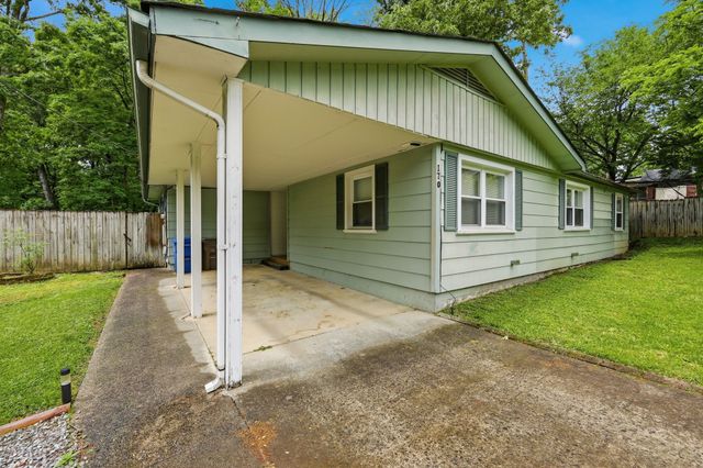 170 Northwestern Ave, Oak Ridge, TN 37830