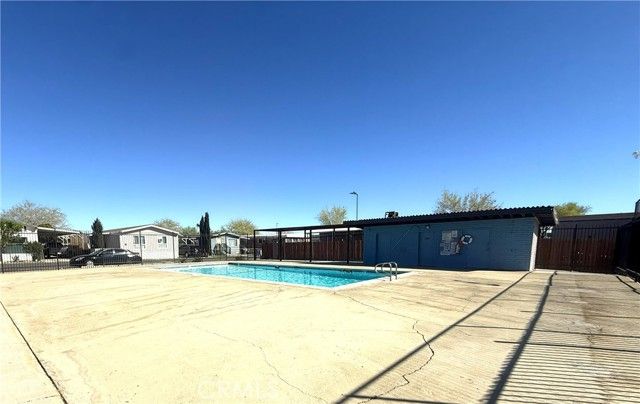 3300 15th 389, Rosamond, CA 93560