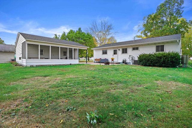 412 Wilcox Street, Fort Atkinson, WI 53538