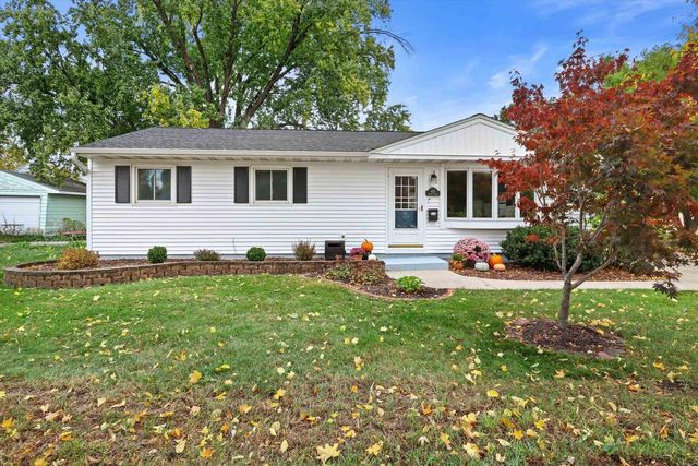 412 Wilcox Street, Fort Atkinson, WI 53538