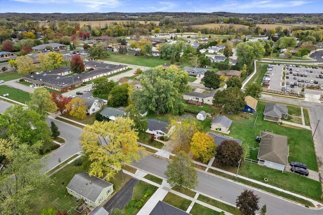412 Wilcox Street, Fort Atkinson, WI 53538