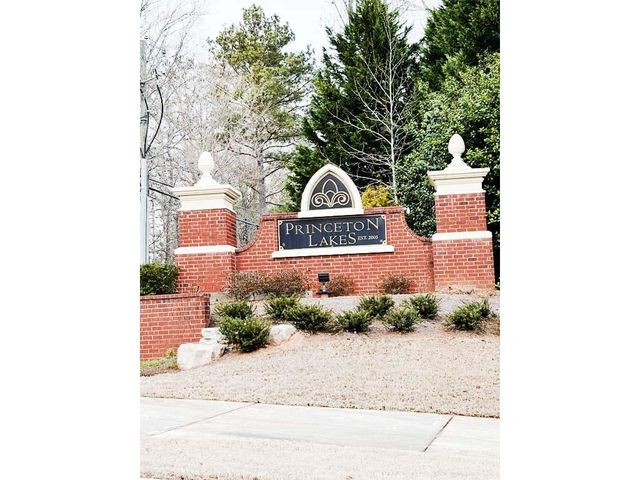 3154 Welmingham SW Drive, Atlanta, GA 30331