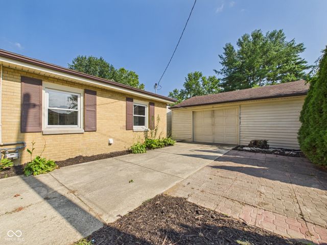 55 W 500 S, Anderson, IN 46013