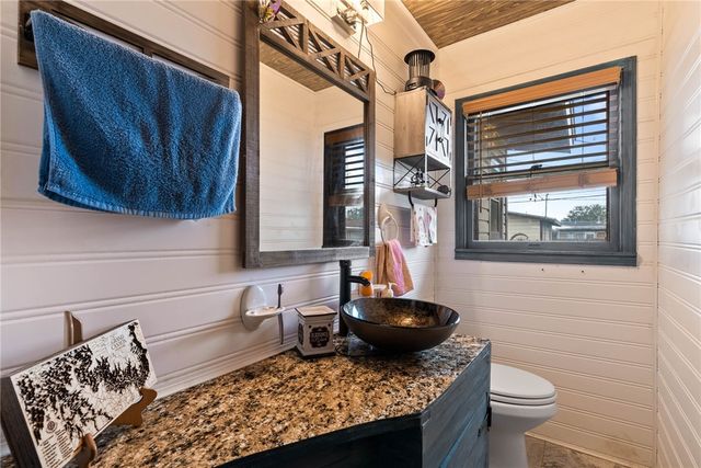 3906 Pyle Dr, Corpus Christi, TX 78415