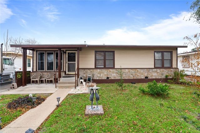 3906 Pyle Dr, Corpus Christi, TX 78415