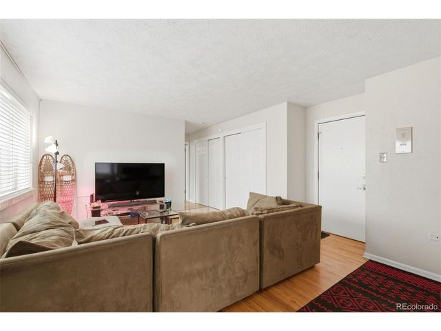 1063 N Clarkson St 8, Denver, CO 80218