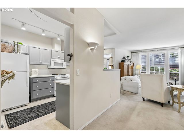 13210 Se 7TH St N62, Vancouver, WA 98683