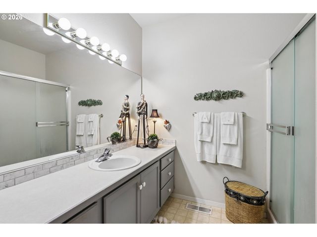 13210 Se 7TH St N62, Vancouver, WA 98683