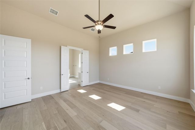 1209 Doelling DR, Georgetown, TX 76527