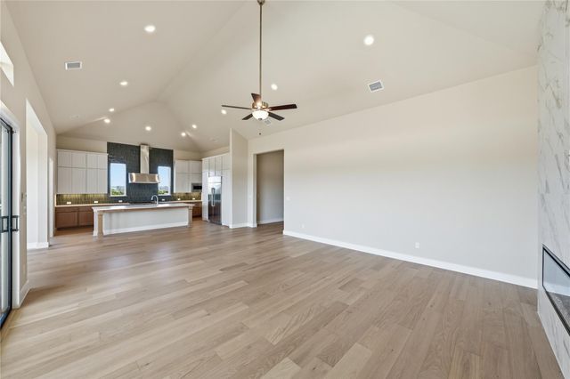 1209 Doelling DR, Georgetown, TX 76527