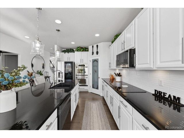 24374 E Dorado Pl, Aurora, CO 80016