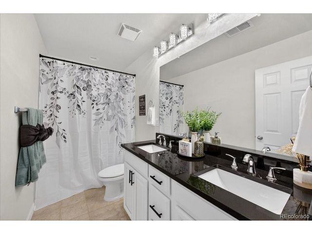 24374 E Dorado Pl, Aurora, CO 80016