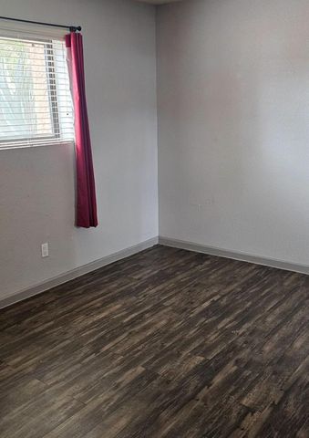 4704 E Paradise Village Parkway N 121, Phoenix, AZ 85032