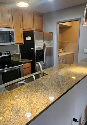 4704 E Paradise Village Parkway N 121, Phoenix, AZ 85032