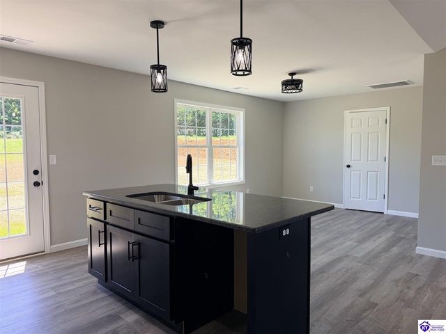 58 Democratic Court, Radcliff, KY 40160