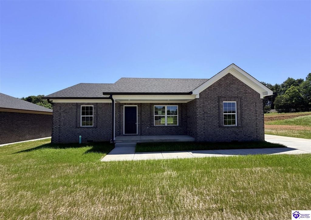 58 Democratic Court, Radcliff, KY 40160