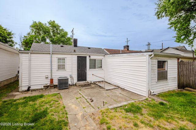 507 Warnock St, Louisville, KY 40217