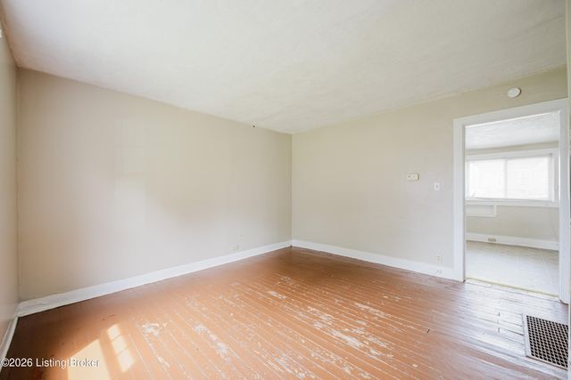 507 Warnock St, Louisville, KY 40217