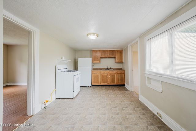 507 Warnock St, Louisville, KY 40217