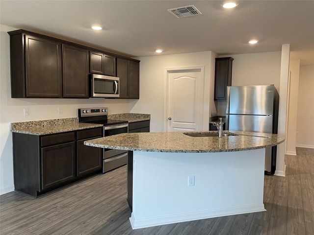 1569 WYNFORD CIRCLE, Tavares, FL 32778