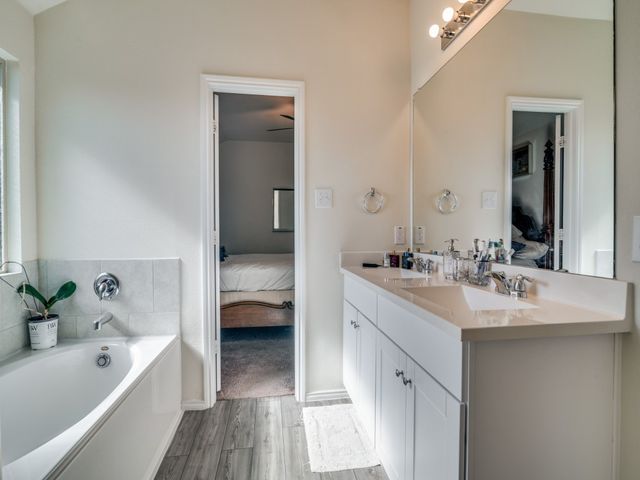 3125 Blacksmith Lane, Forney, TX 75126