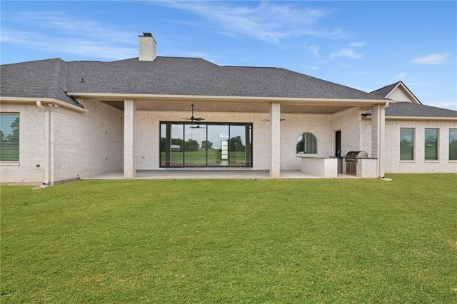 10372 Charlinda Lane, Bryan, TX 77808