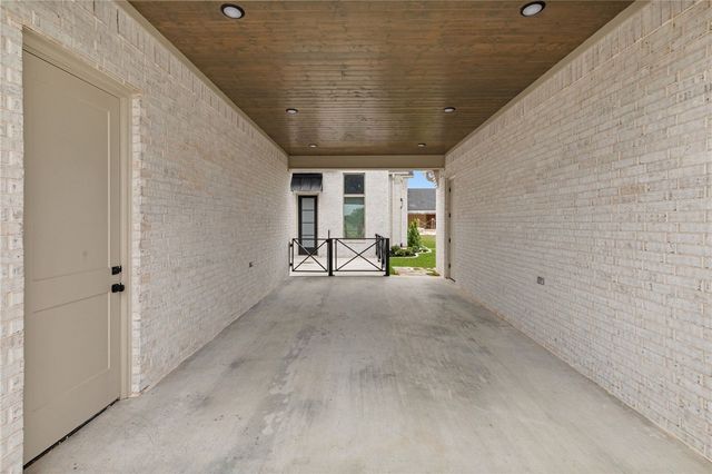 10372 Charlinda Lane, Bryan, TX 77808