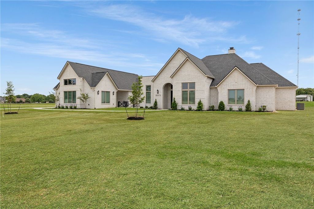 10372 Charlinda Lane, Bryan, TX 77808 — photo 2