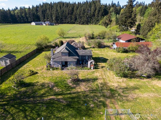 9326 James Rd SW, Rochester, WA 98579