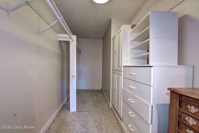 1007 Johnson Rd, Louisville, KY 40245