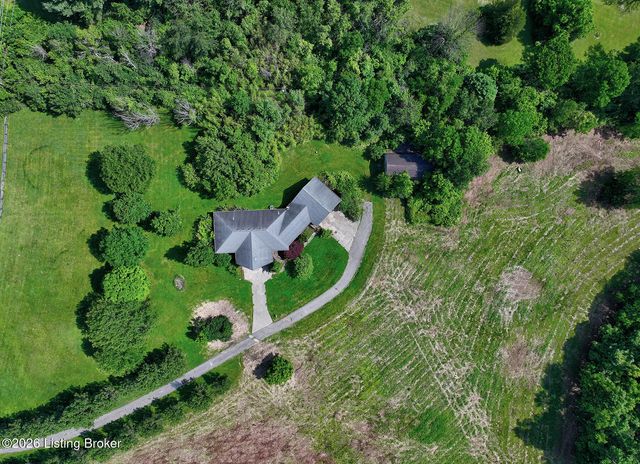 1007 Johnson Rd, Louisville, KY 40245