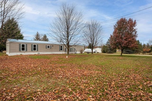 3240 Gonder Road, Interlochen, MI 49643