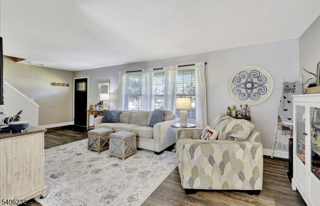 30 Anita Dr, Jackson Twp., NJ 08527