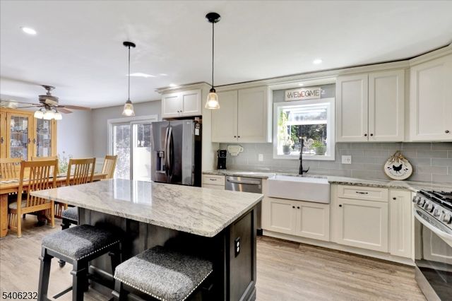 30 Anita Dr, Jackson Twp., NJ 08527