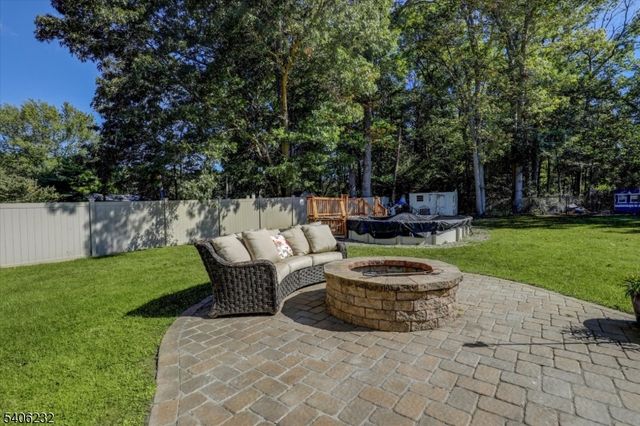 30 Anita Dr, Jackson Twp., NJ 08527