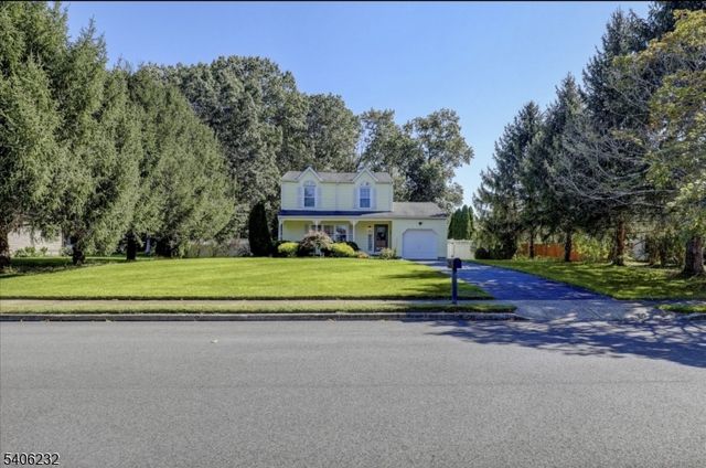 30 Anita Dr, Jackson Twp., NJ 08527