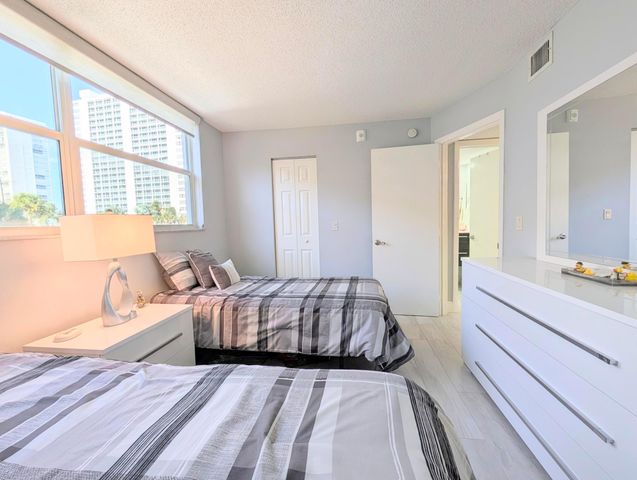2929 S OCEAN Boulevard 2010, Boca Raton, FL 33432