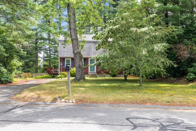 54 Lantern Lane, Plymouth, MA 02360