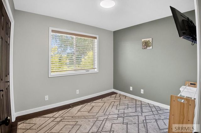 4465 E Cochise Drive, Ammon, ID 83406