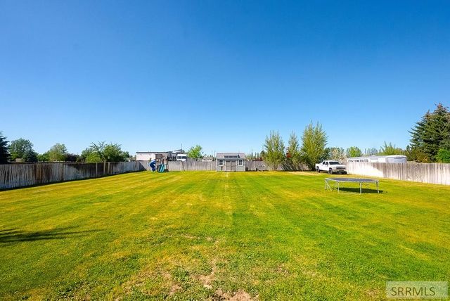 4465 E Cochise Drive, Ammon, ID 83406
