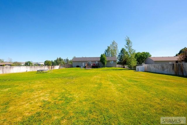 4465 E Cochise Drive, Ammon, ID 83406