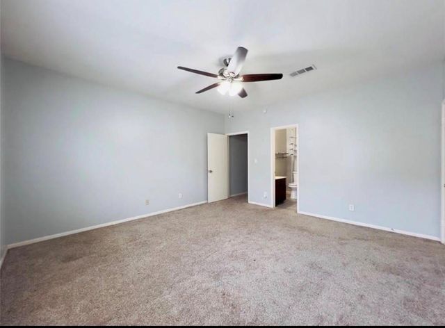 3800 Tanglwilde Street W 806, Houston, TX 77063