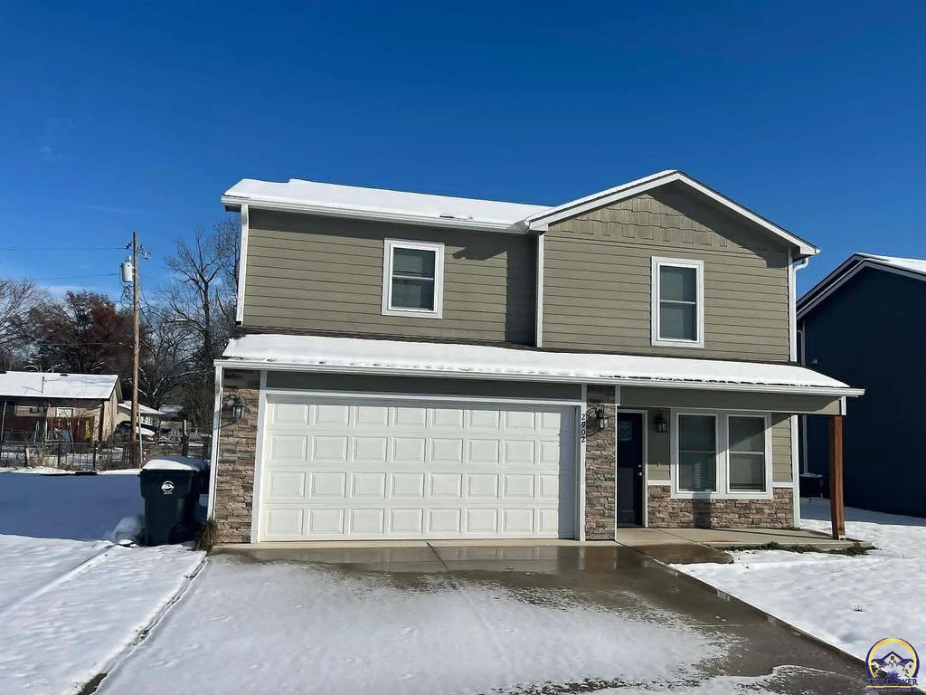 2902 N Kansas AVE, Topeka, KS 66617